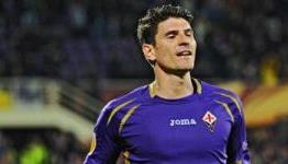Viola hint at Gomez sale