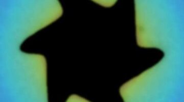 Tiny gears increase light-to-work conversion efficiency by five orders of magnitude