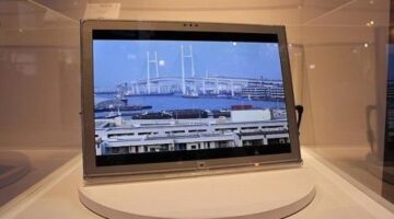Samsung is working on a tablet with a massive 18.4inch screen