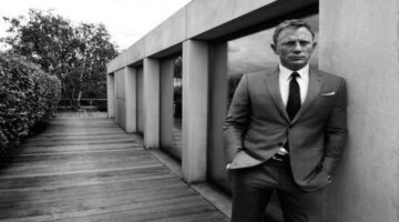 Daniel Craig Is Esquire’s October Cover Star