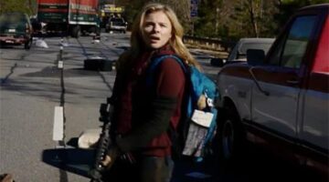 5th Wave Trailer: Chloe Grace Moretz Fights Alien Invaders