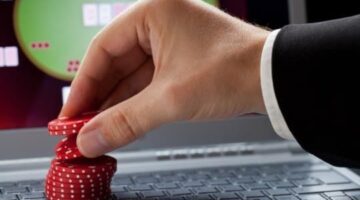 Malware discovered that lets hackers see online poker players’ cards
