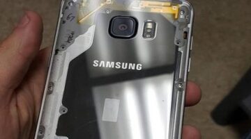 User Modifies Samsung Galaxy Note 5 With See-Through Casing