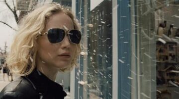 ‘Joy’ Trailer: Jennifer Lawrence Picks Up a Gun, Drops Inhibitions
