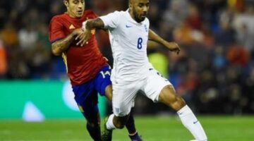 Thiago Alcantara out of Spain squad with knee injury