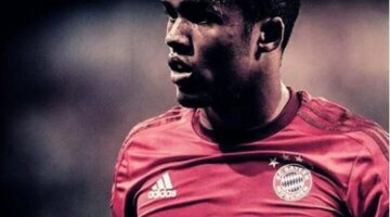 Douglas Costa’s legendary Life— the best player of 2015