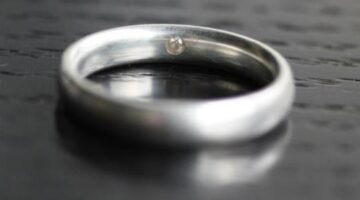 Jewelry Embedded with DNA