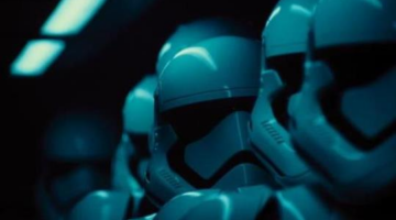 Keep an Eye Out For This Uncredited Cameo in Star Wars The Force Awakens