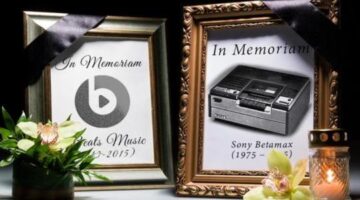 In Memoriam: Tech That Died in 2015