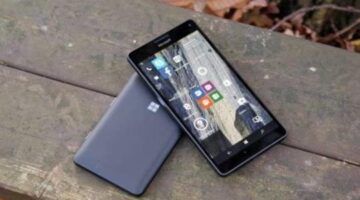 Windows 10 Mobile is rolling out “soon” promises Microsoft