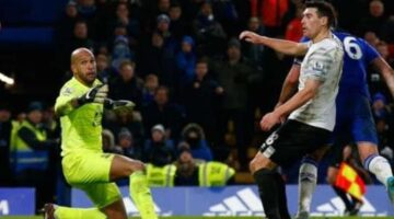 Martinez slams ‘diabolical’ refereeing in Chelsea draw