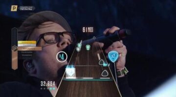 Guitar Hero Live: Fall Out Boy Live at KROQ Almost Acoustic Christmas 2015 Now Playable in GHTV