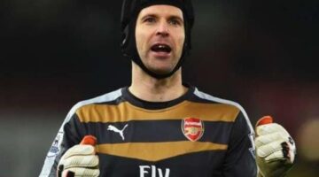 Hiddink praises Cech response to Chelsea exit