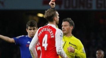 Wenger: Costa got Mertesacker sent off