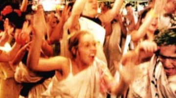 Going to PAX South? Wear a Toga