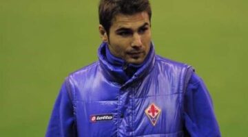 I want to manage Fiorentina, says Mutu
