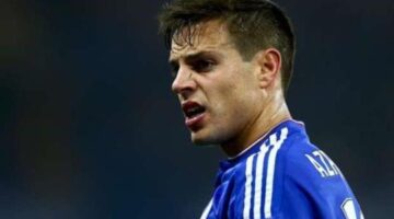 Azpilicueta pledges future to Chelsea