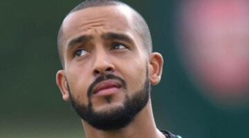 Walcott: Arsenal defeat to Tottenham could ruin a player’s career