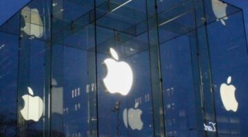 Apple being ‘corrosive’ and ‘false’ in iPhone row US says