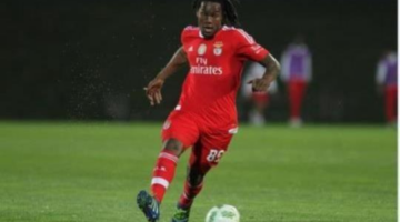 Man Utd in “final negotiations” over first big signing of the summer