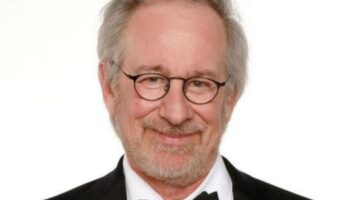 Discovered by Spielberg: A Lucky Encounter Launched 6 Stars