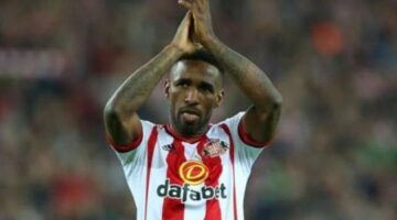 Sunderland hand Jermain Defoe extension