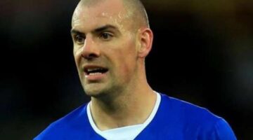 Darron Gibson signs two year Everton deal