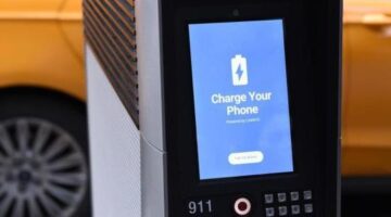 Inside Alphabet’s money-spinning, terrorist-foiling, gigabit Wi-Fi kiosks