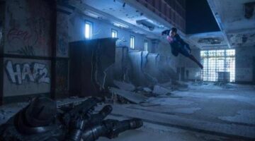 The Man Of Steel Leaps Into Action In New BTS Photo From The Batman V Superman: Ultimate Edition