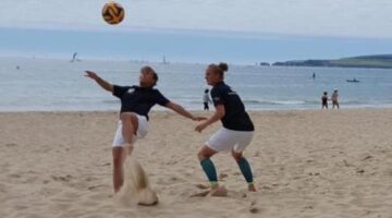 Women’s Beach Soccer: Sun, sea, sand, bicycle kicks and a European Championship