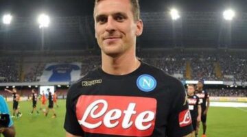 Napoli have completed the signing of Arkadiusz Milik from Ajax