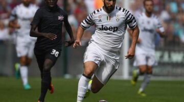 ‘They paid 94 million for Higuain and he’s arrived as a ‘little pig’!’