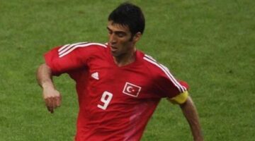 Turkey coup: Ex-footballer Hakan Sukur sought over Gulen links