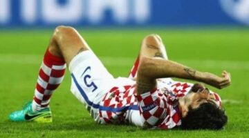 Fiorentina dealt blow in Corluka pursuit