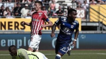 Ligue 1: Alexandre Lacazette hat-trick as Lyon beat Nancy