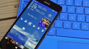 Windows 10 Mobile Anniversary Update Starts Rolling Out.