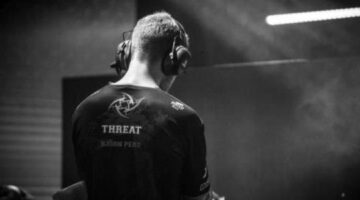 Valve ban in-game coaching in pro CS:GO, triggering community and player outcry