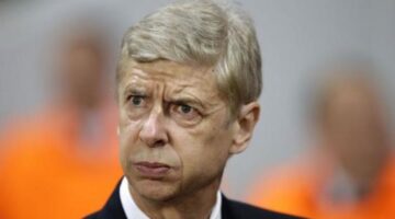 Arsène Wenger’s waiting game goes on in search for Arsenal centre-back
