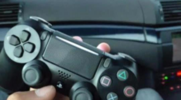 PS4 Slim’s DualShock 4 controller gets second lightbar