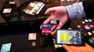 Google shelves plan for phone with interchangeable parts: sources