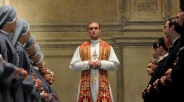 Jude Law on Playing Contradictory, Manipulative and Conniving ‘Young Pope’