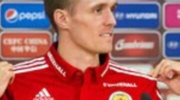 Darren Fletcher glad to be back as Scotland captain ahead of Malta qualifier