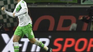 Bendtner to Nottingham Forest: Latest Transfer Details