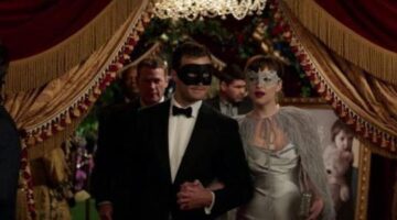 Fifty Shades Darker Trailer