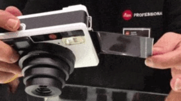 Hands-on with Leica Sofort instant camera – TechCrunch