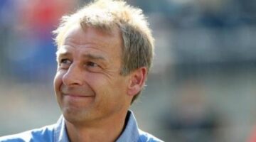 Klinsmann distances himself from England vacancy
