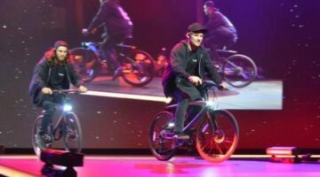 LeEco’s wild launch event made ‘Silicon Valley’s’ craziness look tame