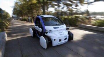 First self-driving cars will be unmarked so that other drivers don’t try to bully them