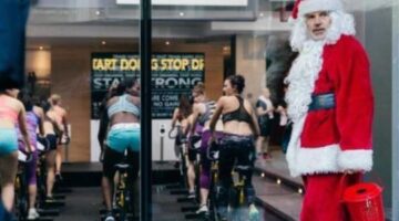 Bad Santa 2 Review – MTV