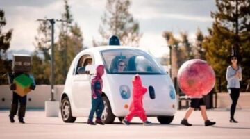 Google has reportedly stopped developing its own self-driving car